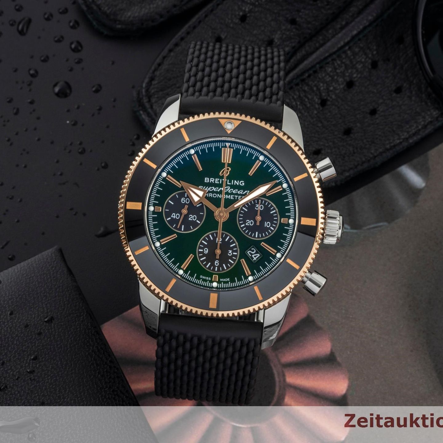 Breitling Superocean Heritage II Chronograph UB01622A1L1S1 (2022) - Green dial 44 mm Steel case (1/8)