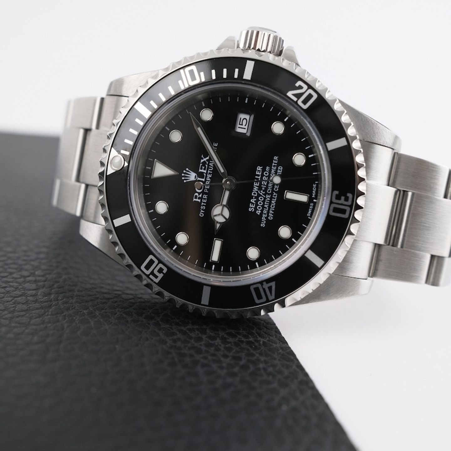 Rolex Sea-Dweller 4000 16600 (2004) - Zwart wijzerplaat 40mm Staal (2/8)