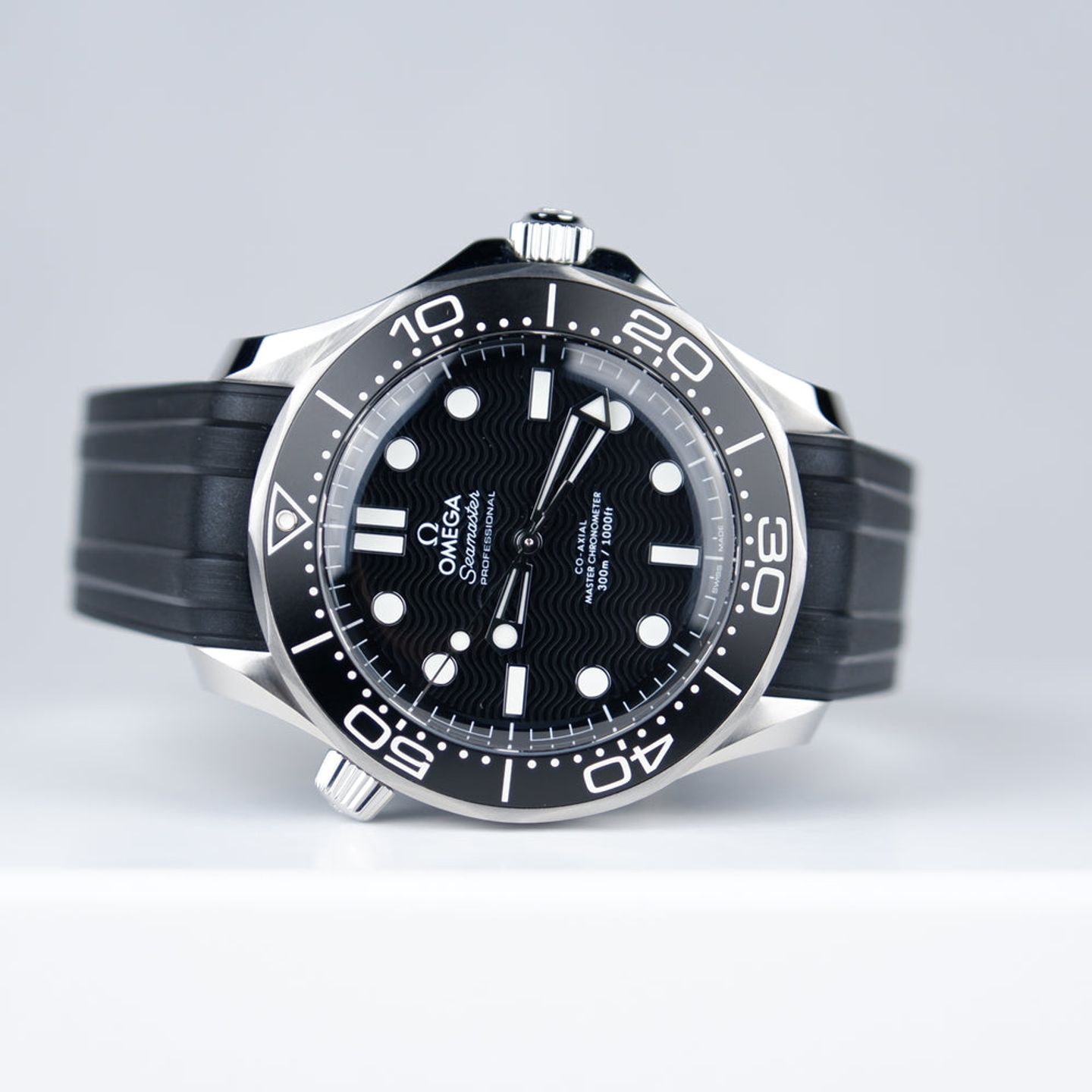 Omega Seamaster Diver 300 M 210.32.42.20.01.003 (2026) - 42mm Staal (1/2)