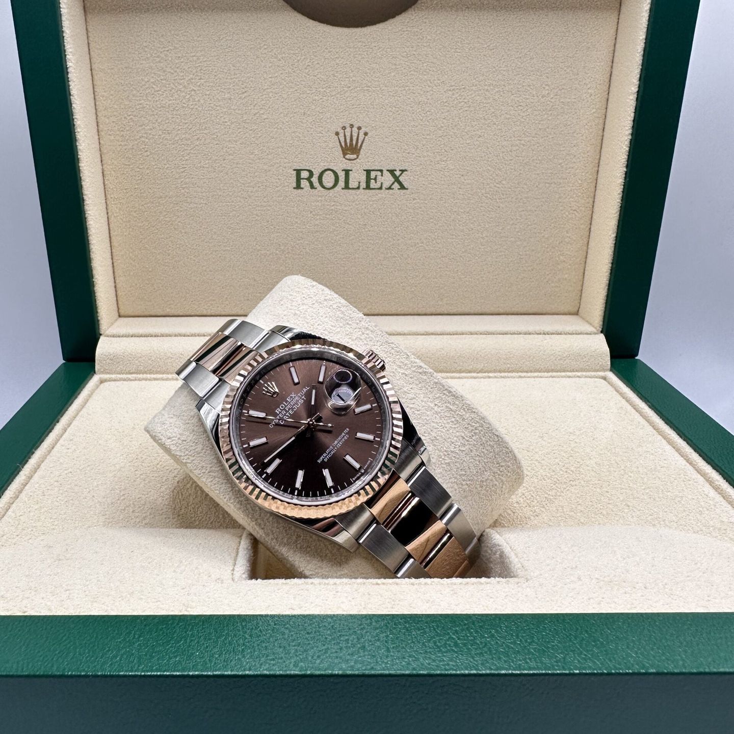 Rolex Datejust 36 126231 (2024) - Bruin wijzerplaat 36mm Staal (4/5)