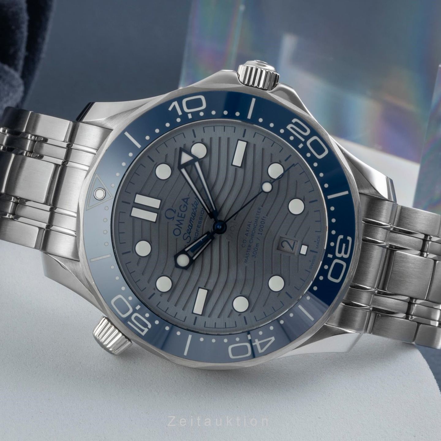 Omega Seamaster Diver 300 M 210.30.42.20.06.001 - (2/8)