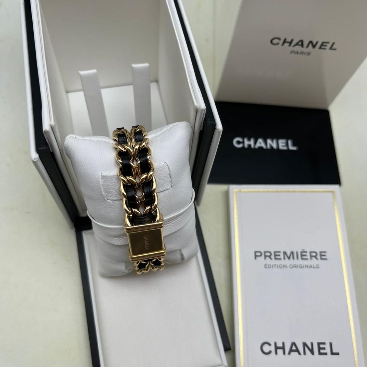 Chanel Première H6951 (2026) - Black dial 20 mm Steel case (7/9)