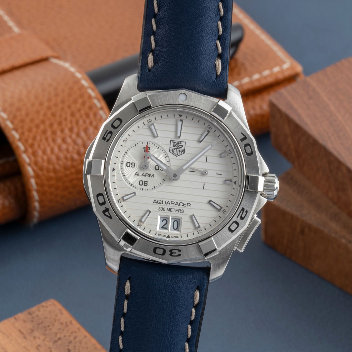 TAG Heuer Aquaracer WAP111Y - (3/8)