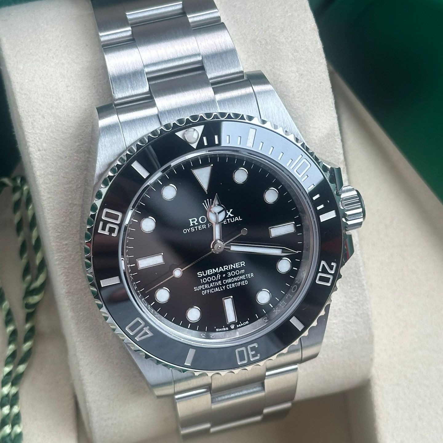 Rolex Submariner No Date 124060 - (2/5)