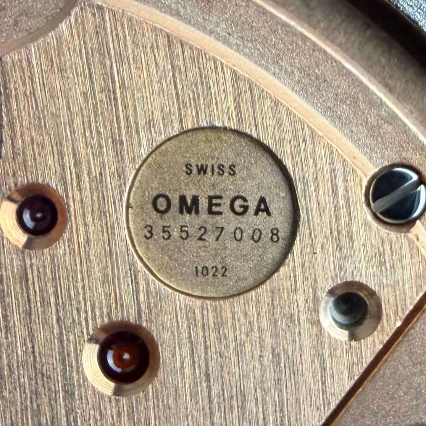 Omega Genève 166.0117 - (4/8)