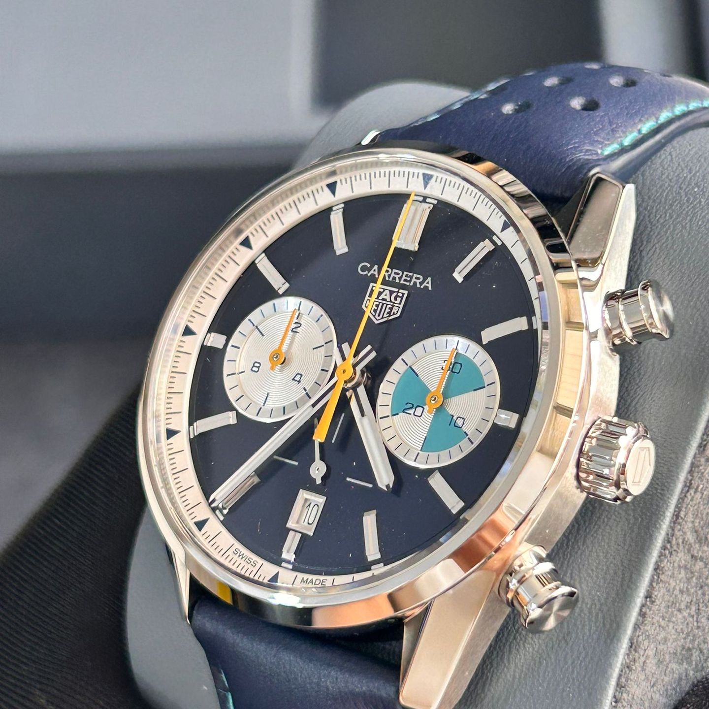 TAG Heuer Carrera CBN201N.FC6620 (2025) - Blauw wijzerplaat 42mm Staal (7/8)