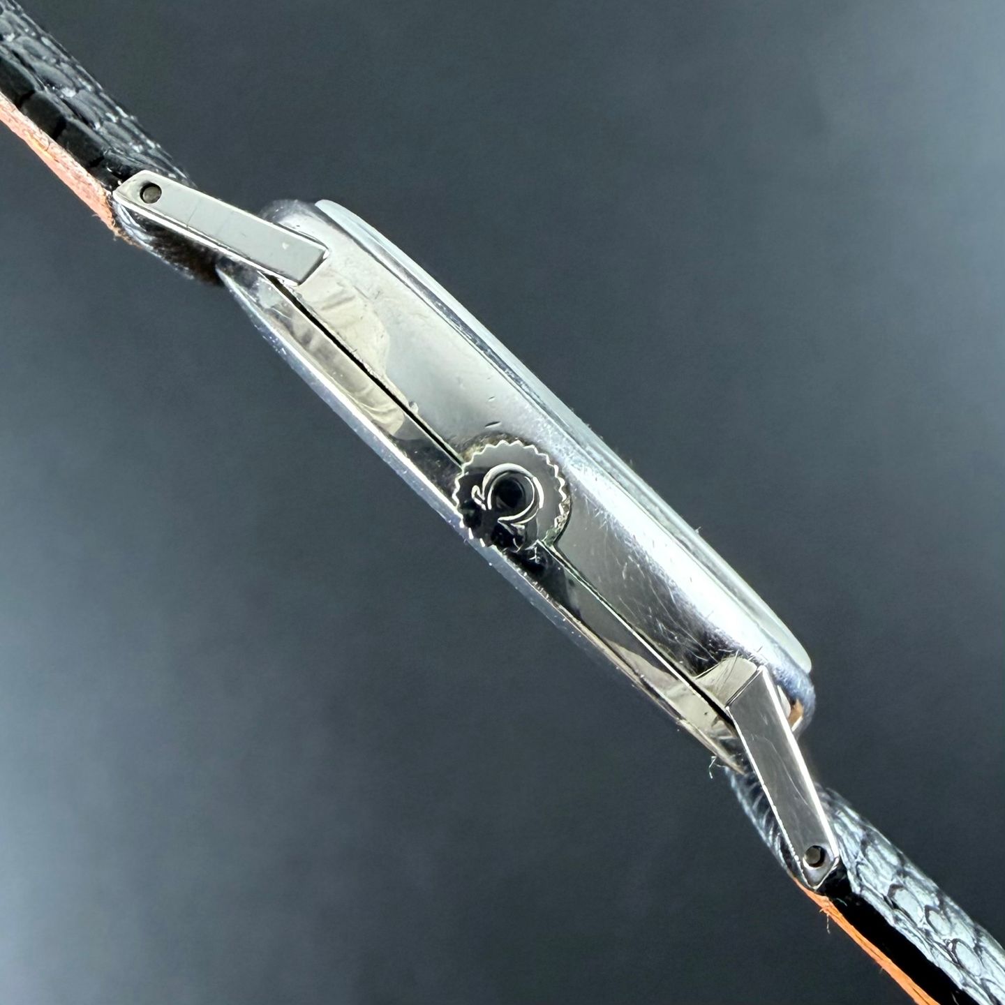 Omega Genève 511.416 (1972) - Blue dial 27 mm Gold/Steel case (4/8)