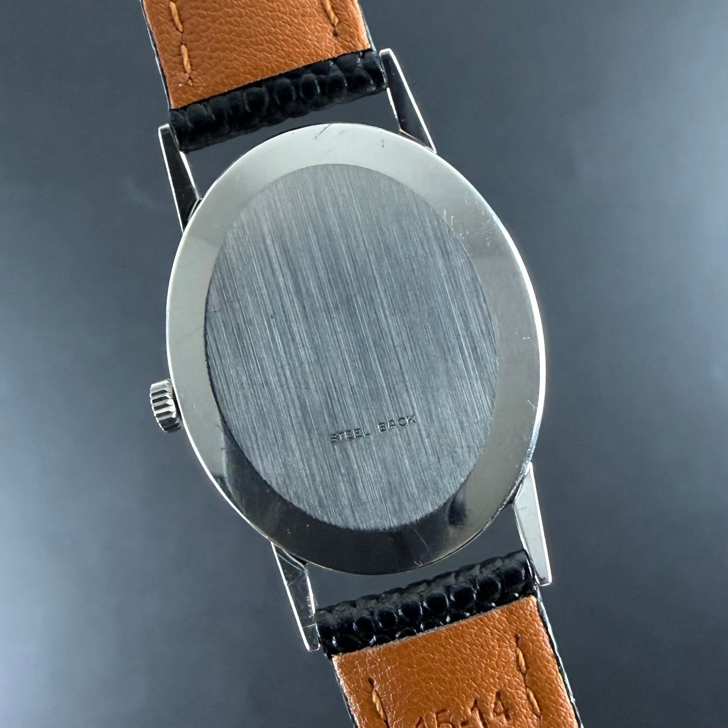 Omega Genève 511.416 (1972) - Blue dial 27 mm Gold/Steel case (3/8)