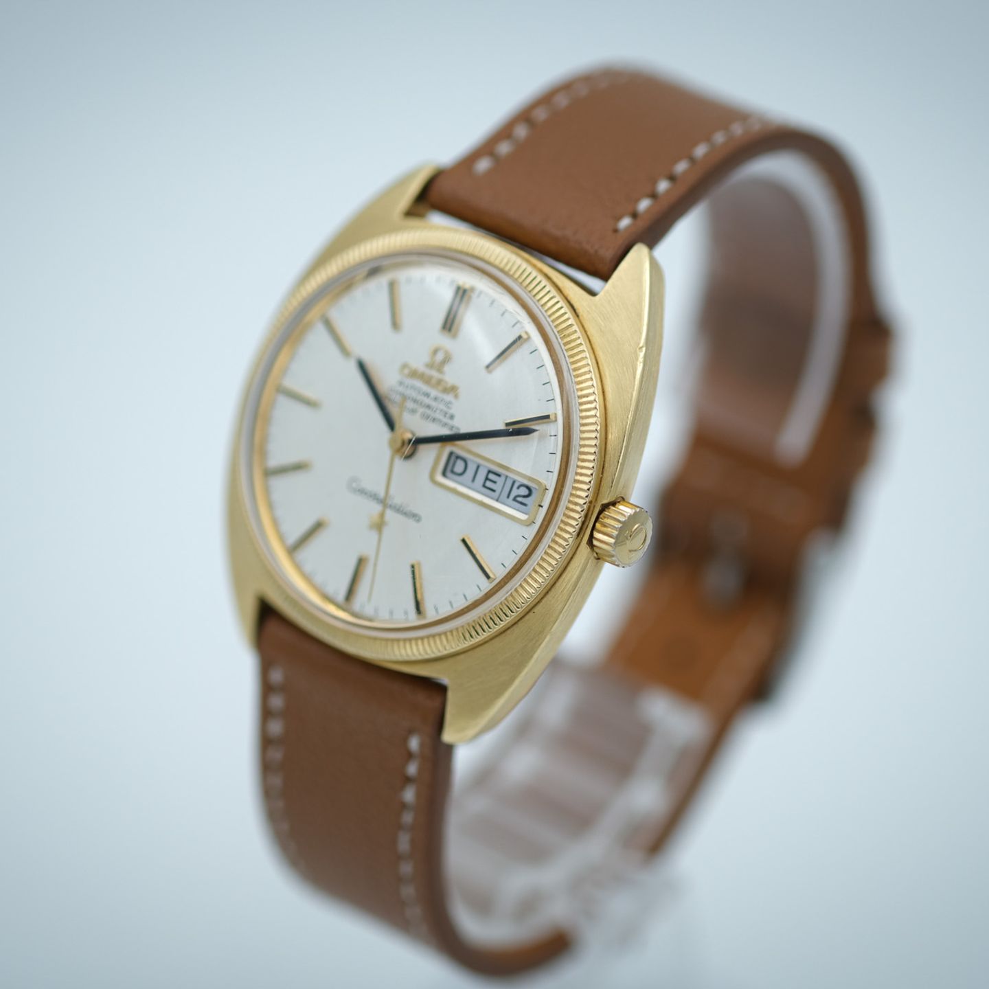 Omega Constellation 168.009 (Unknown (random serial)) - Silver dial 35 mm Yellow Gold case (8/8)