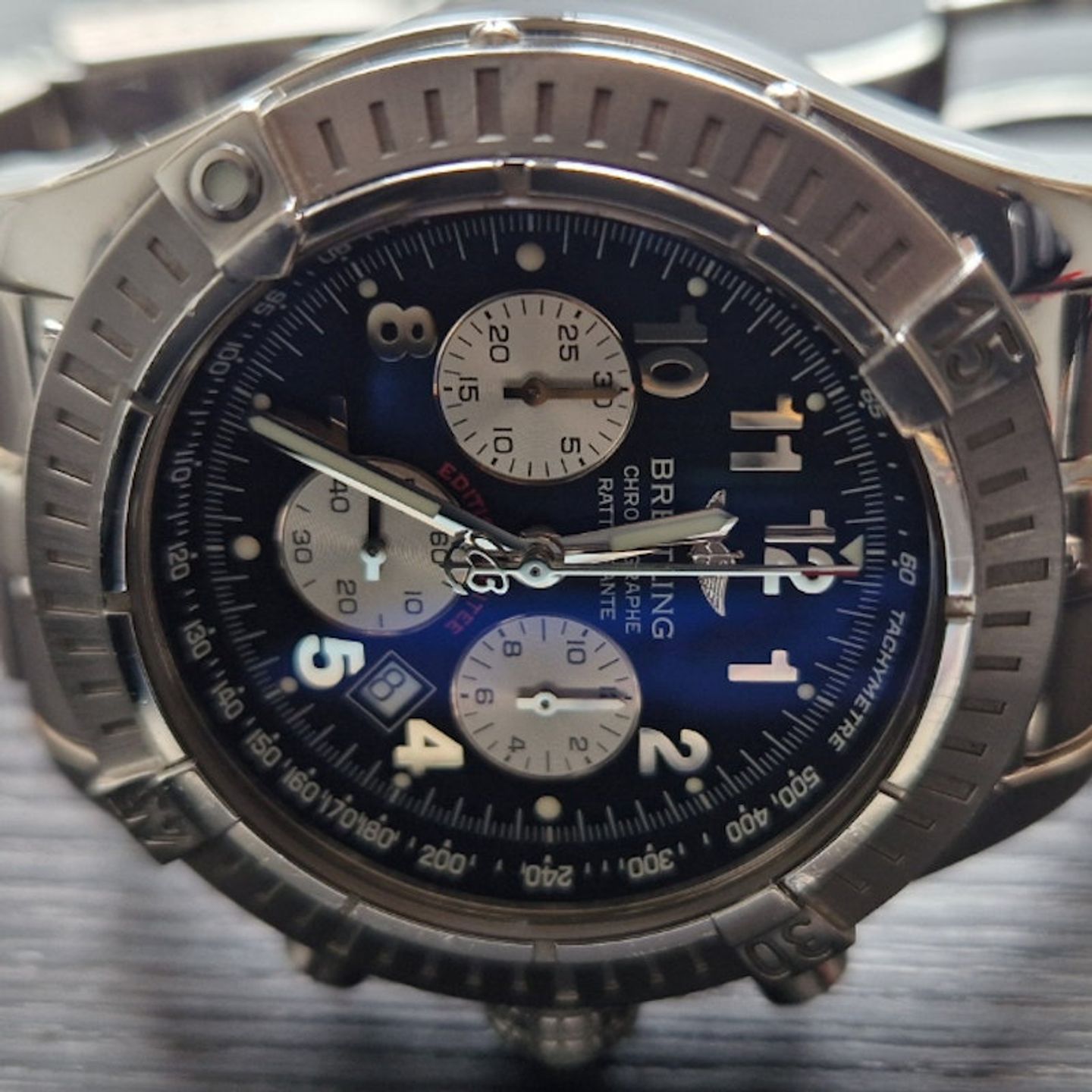 Breitling Avenger A69360 - ltd edition 88/600 (2004) - Black dial 44 mm Steel case (3/8)
