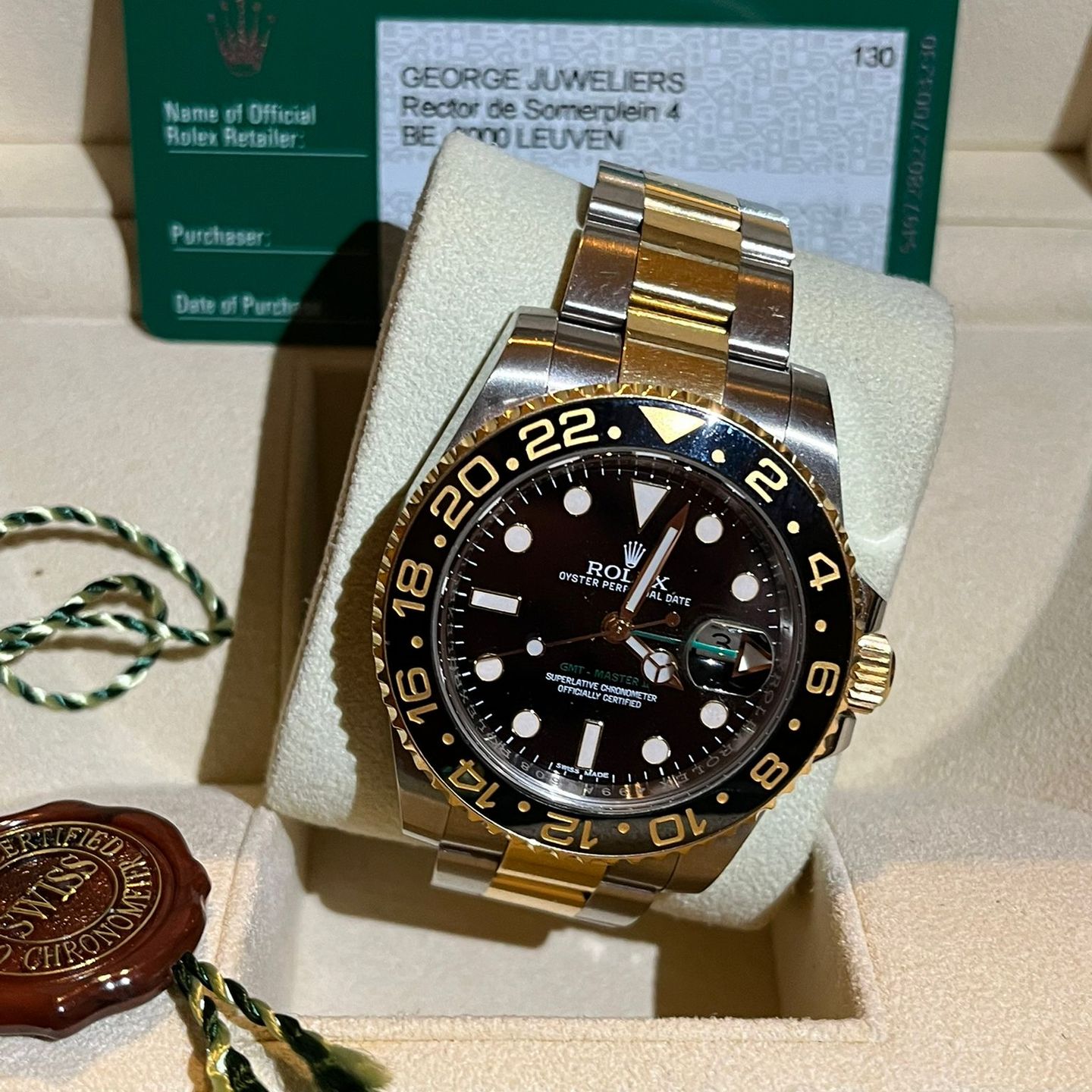 Rolex GMT-Master II 116713LN (2015) - Black dial 40 mm Gold/Steel case (1/5)