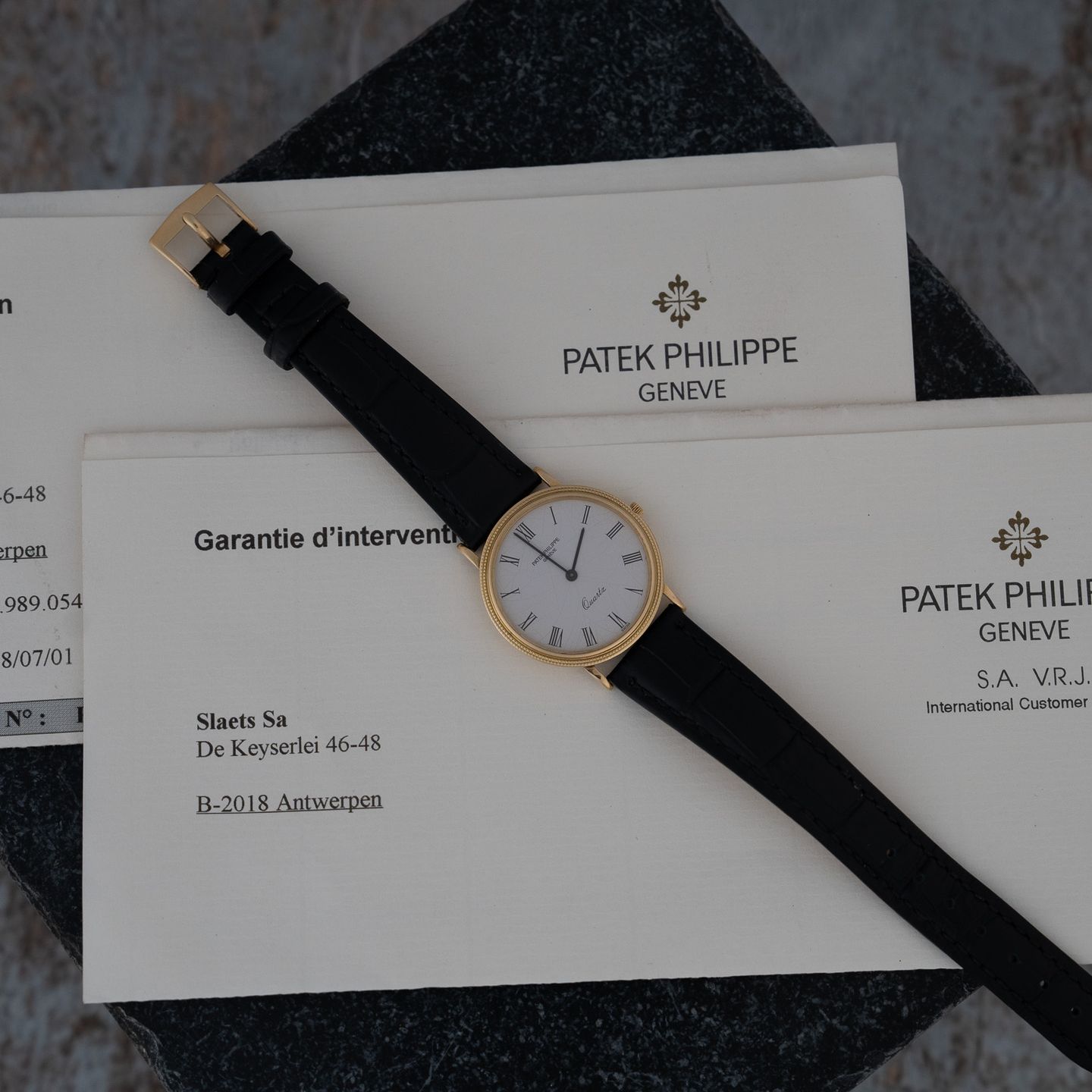 Patek Philippe Calatrava 3744 (1980) - White dial 34 mm Yellow Gold case (3/8)