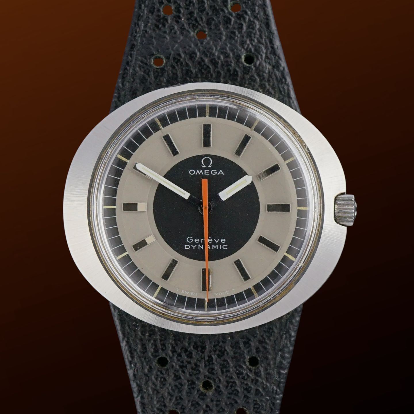 Omega Genève 135.033 (1968) - Black dial 41 mm Steel case (1/8)