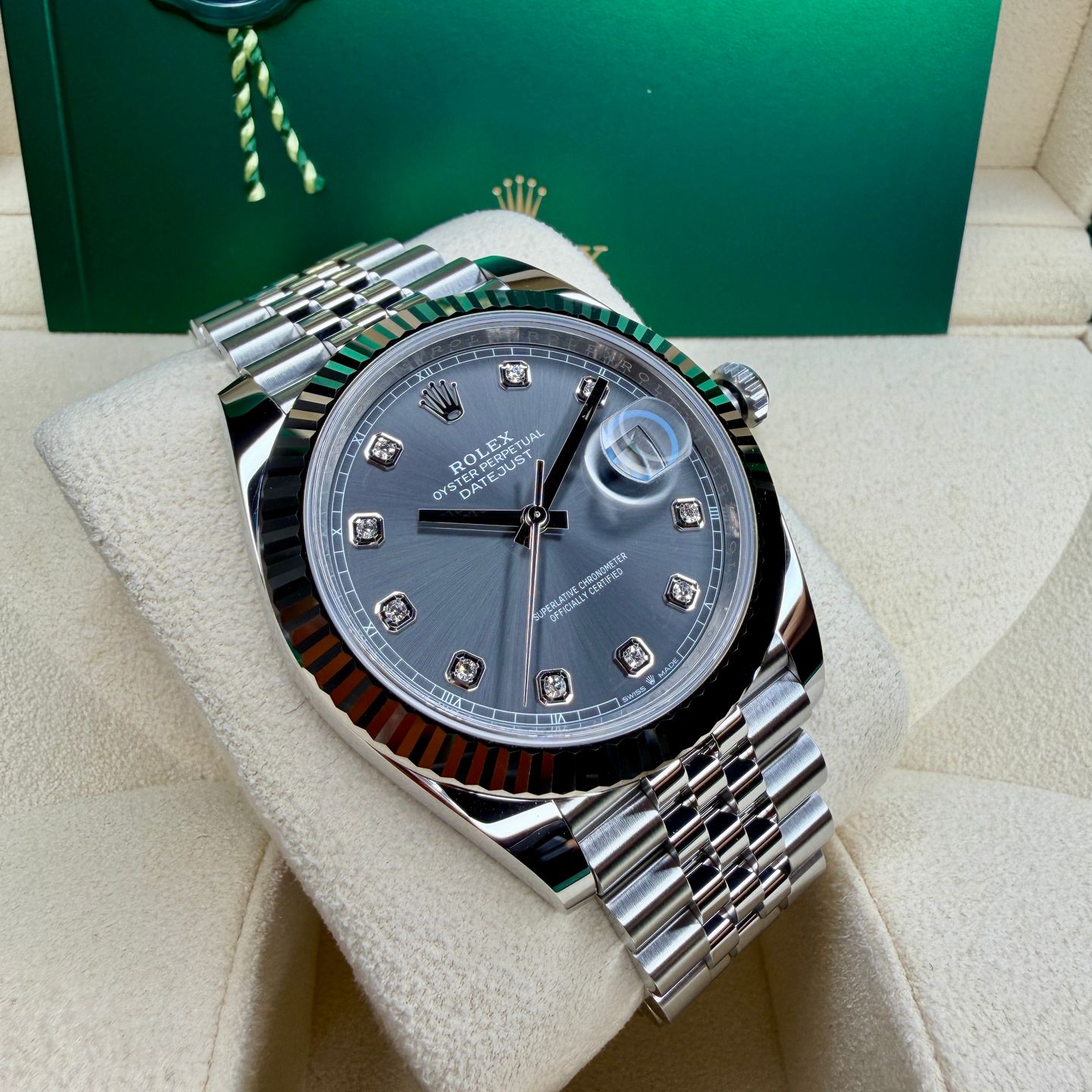 Rolex Datejust 41 126334 (2023) - Grijs wijzerplaat 41mm Staal (2/8)