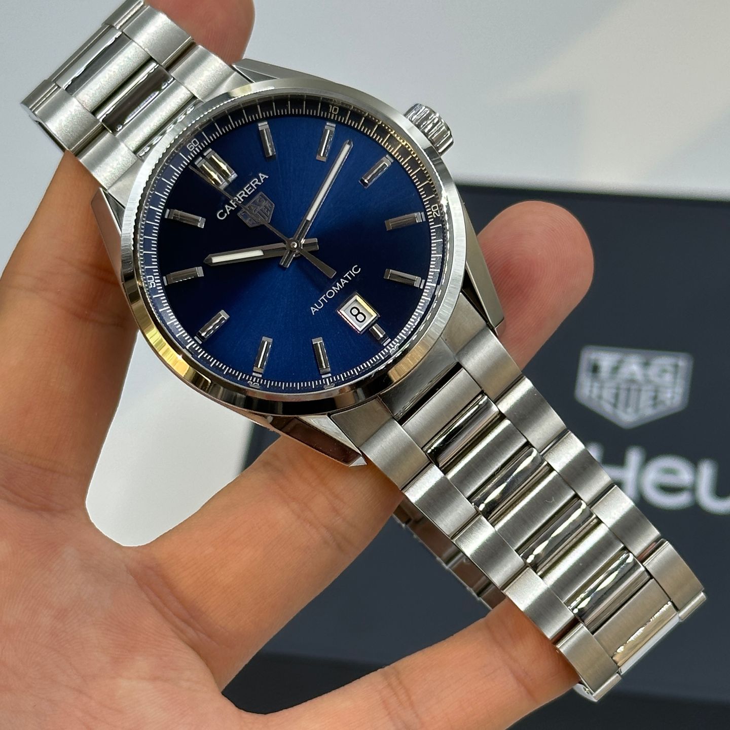 TAG Heuer Carrera Calibre 5 WBN2112.BA0639 (2024) - Blue dial 39 mm Steel case (7/8)