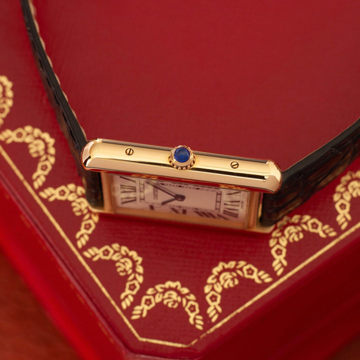 Cartier Tank Solo W1018855 (Onbekend (willekeurig serienummer)) - Zilver wijzerplaat 27mm Geelgoud (2/8)