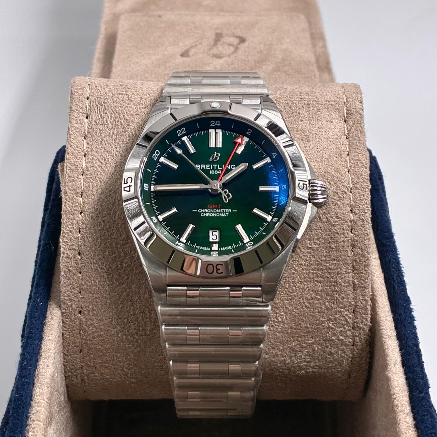 Breitling Chronomat GMT A32398101L1A1 (2025) - Groen wijzerplaat 40mm Staal (1/5)