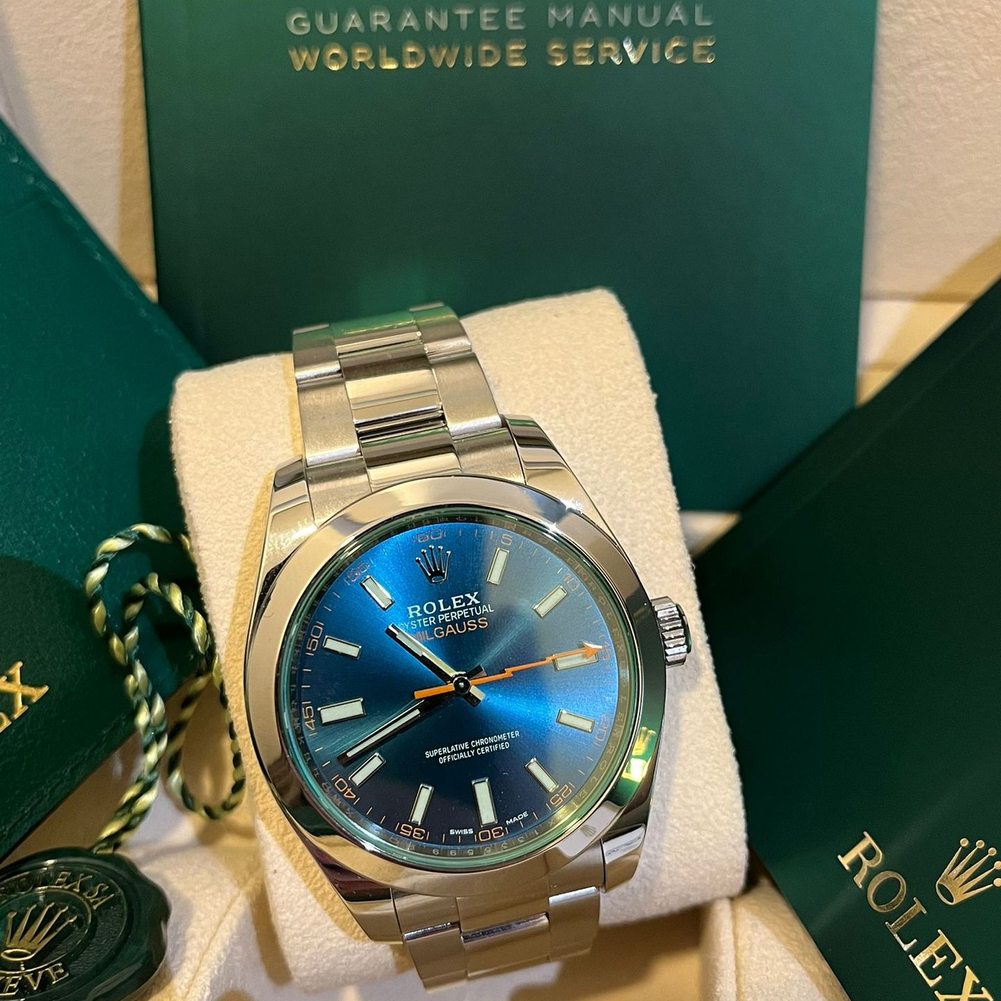 Rolex Milgauss 116400 - (2/5)