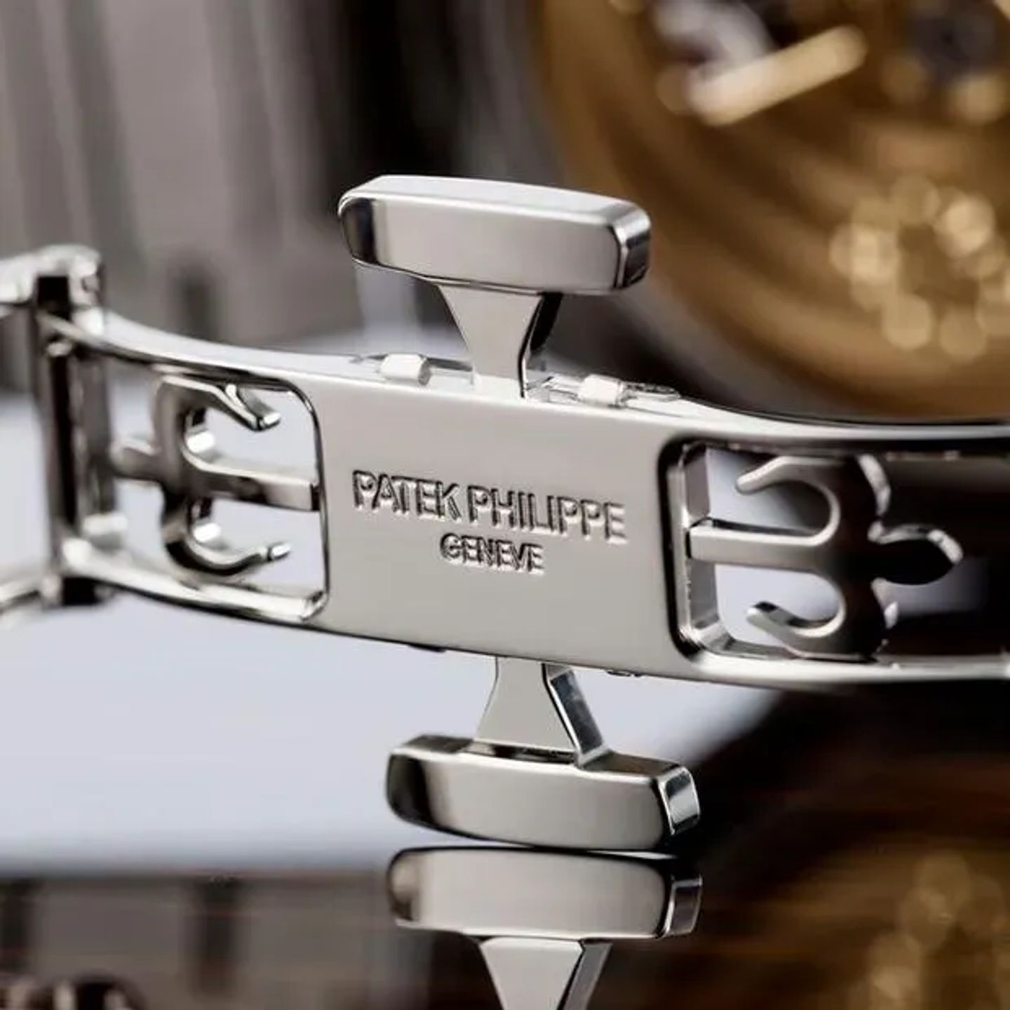 Patek Philippe Nautilus 7118/1A-001 - (5/6)