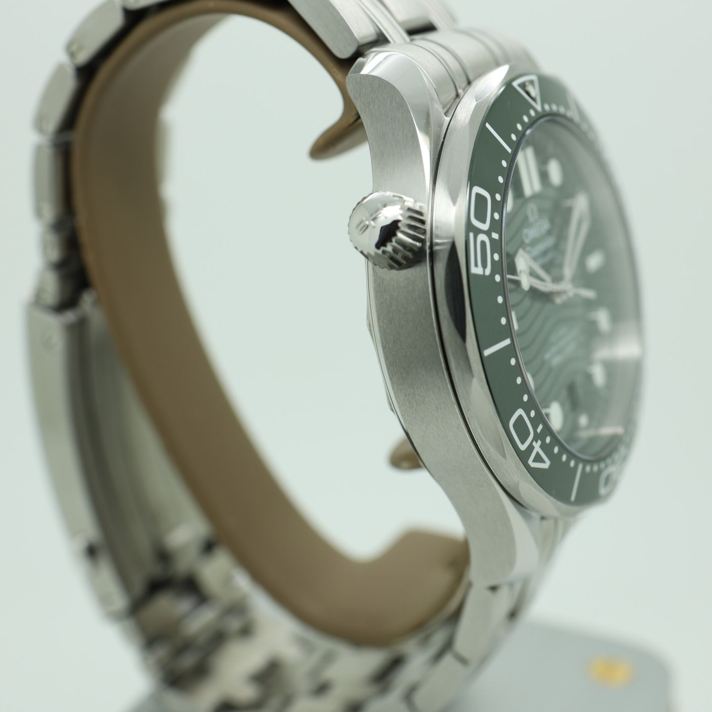 Omega Seamaster Diver 300 M 210.30.42.20.10.001 (2025) - Groen wijzerplaat 42mm Staal (5/8)