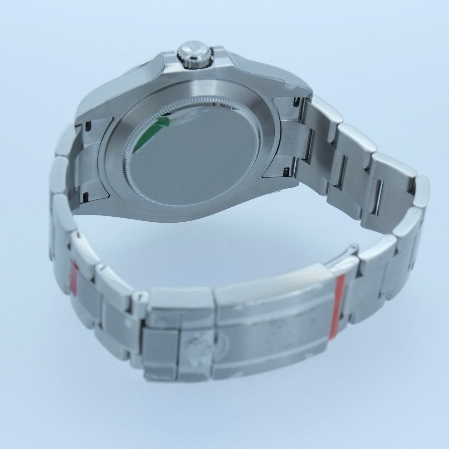 Rolex Explorer II 226570 (2024) - White dial 42 mm Steel case (2/6)