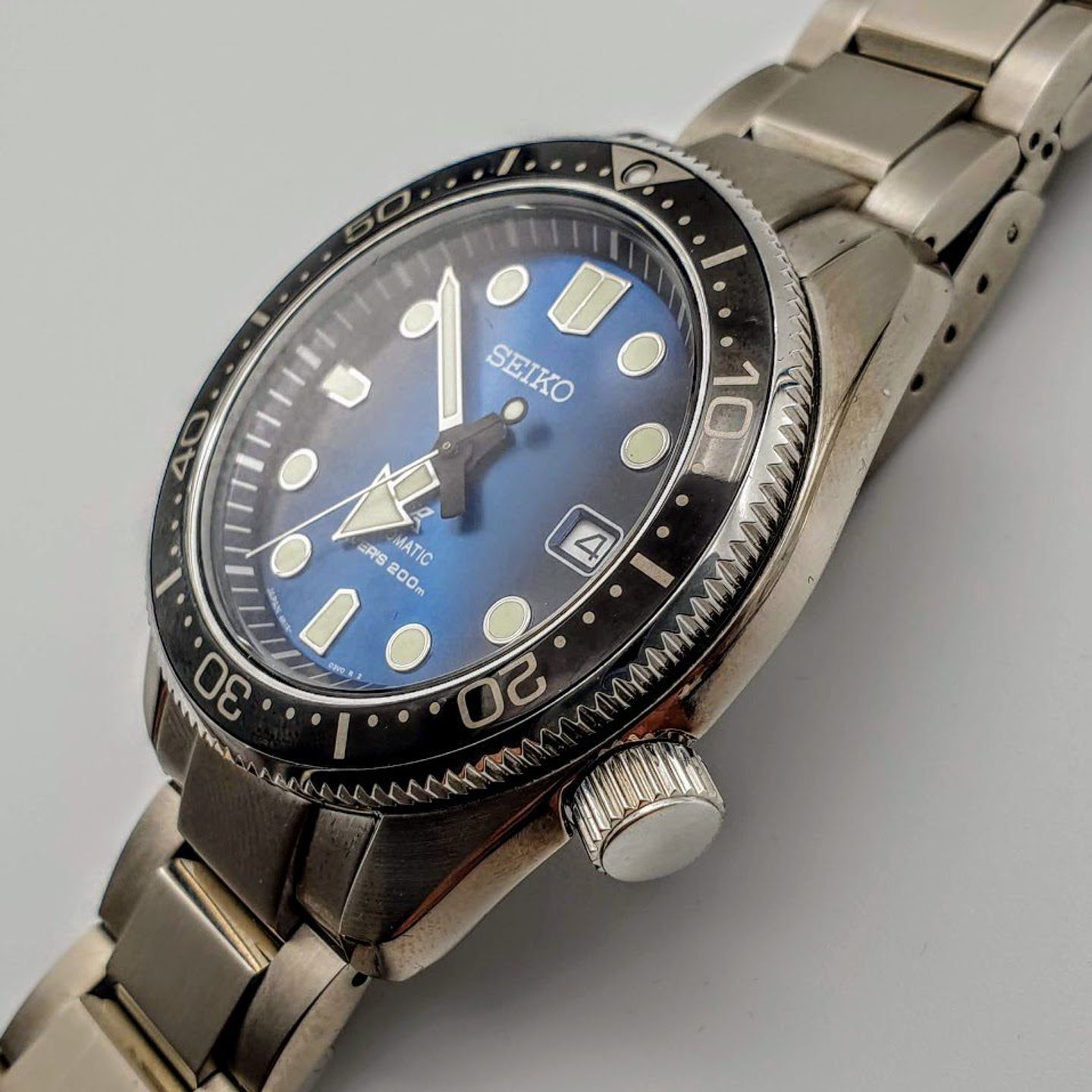 Seiko Prospex SPB083J1 (2025) - Blauw wijzerplaat 43mm Staal (3/8)