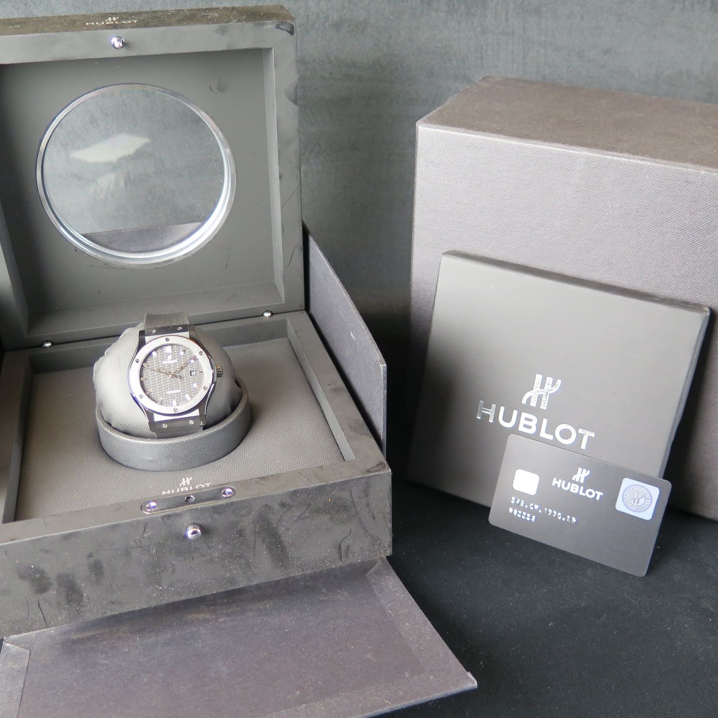 Hublot Classic Fusion 542.CM.1771.RX (2014) - Black dial 42 mm Ceramic case (8/8)