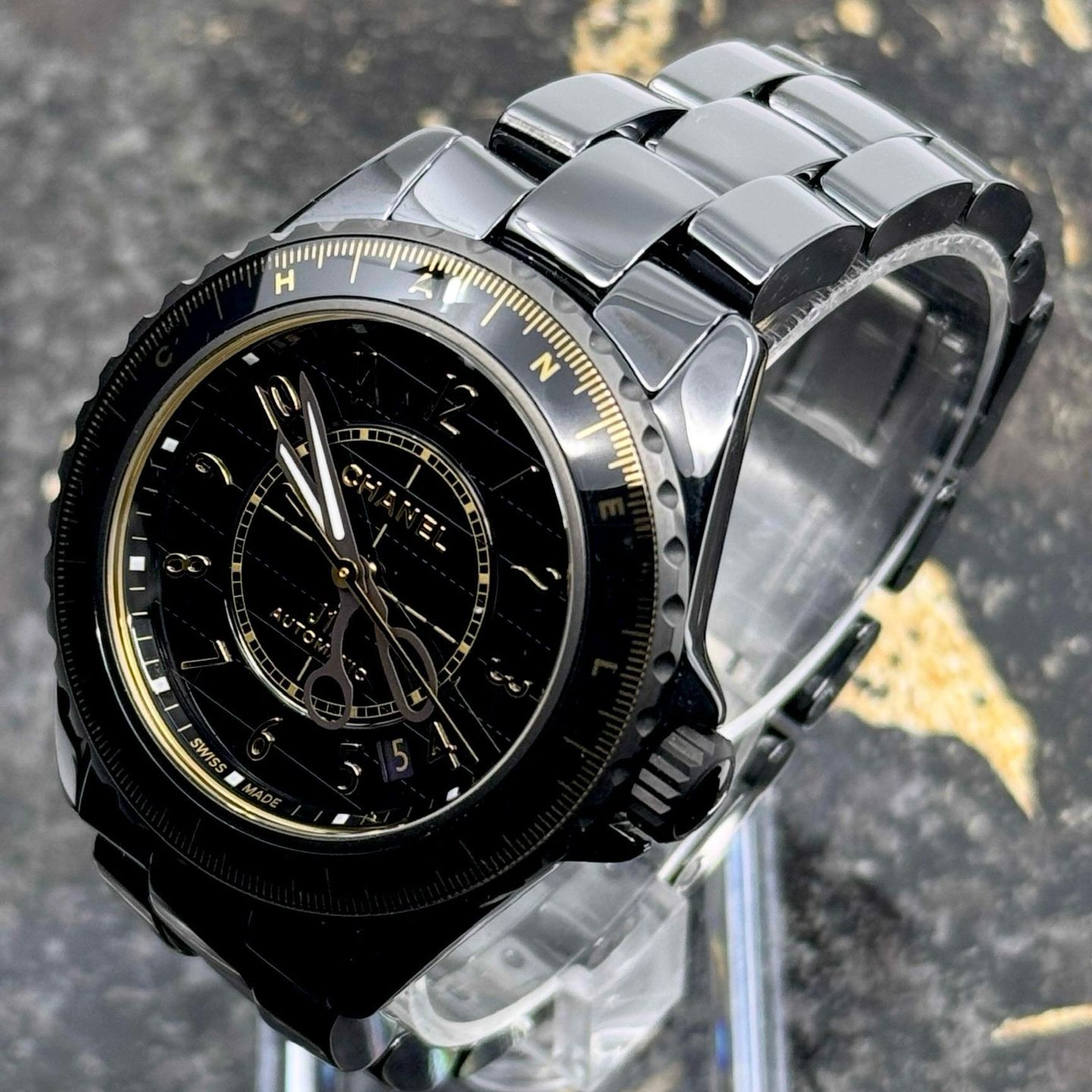 Chanel J12 H9762 (2025) - Zwart wijzerplaat 38mm Keramiek (6/8)