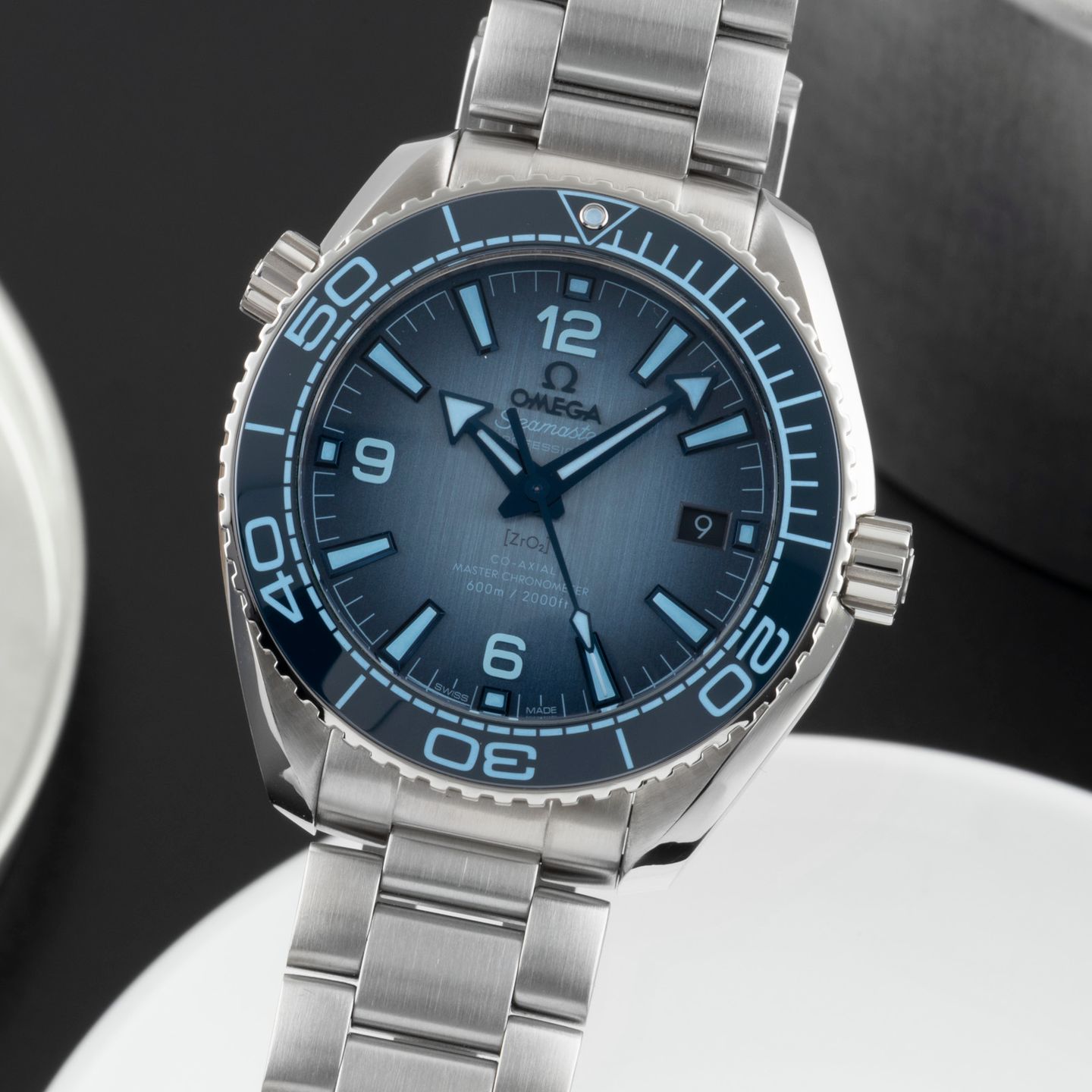 Omega Seamaster Planet Ocean 215.30.40.20.03.002 - (3/8)