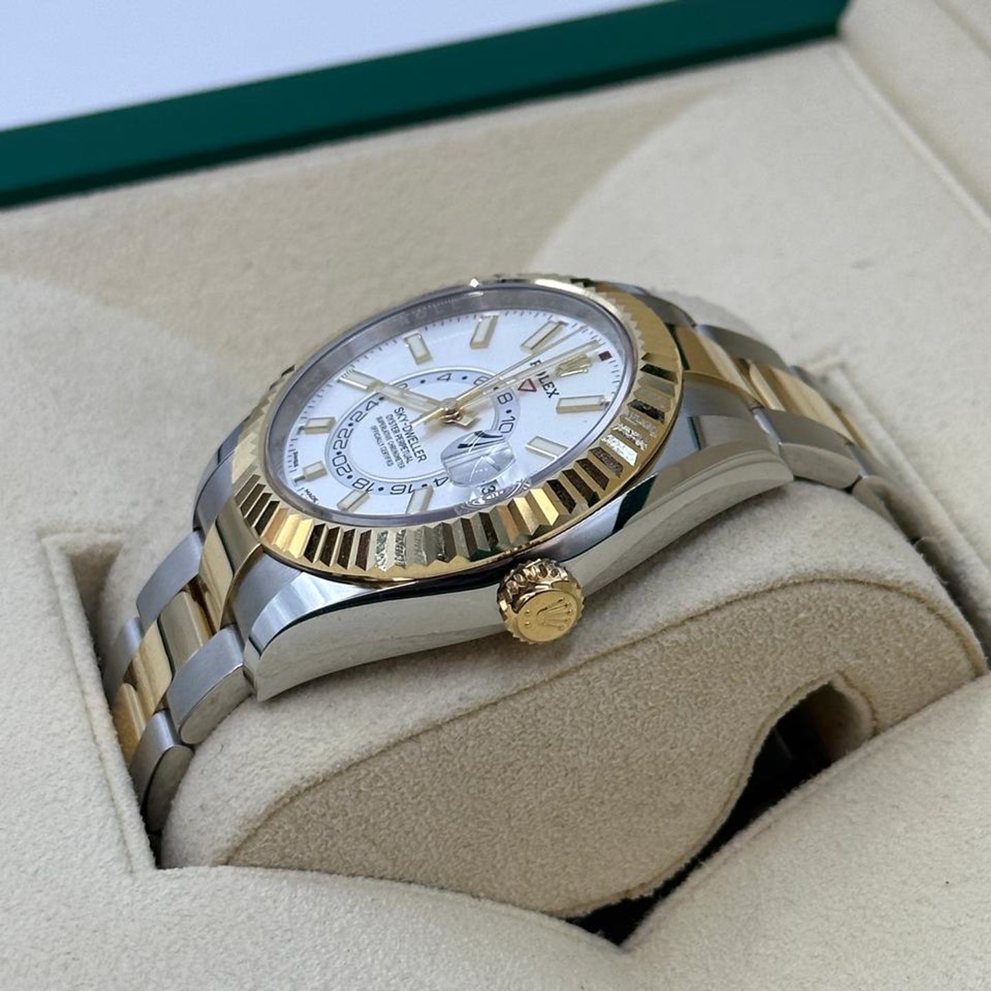 Rolex Sky-Dweller 326933white oys - (4/10)