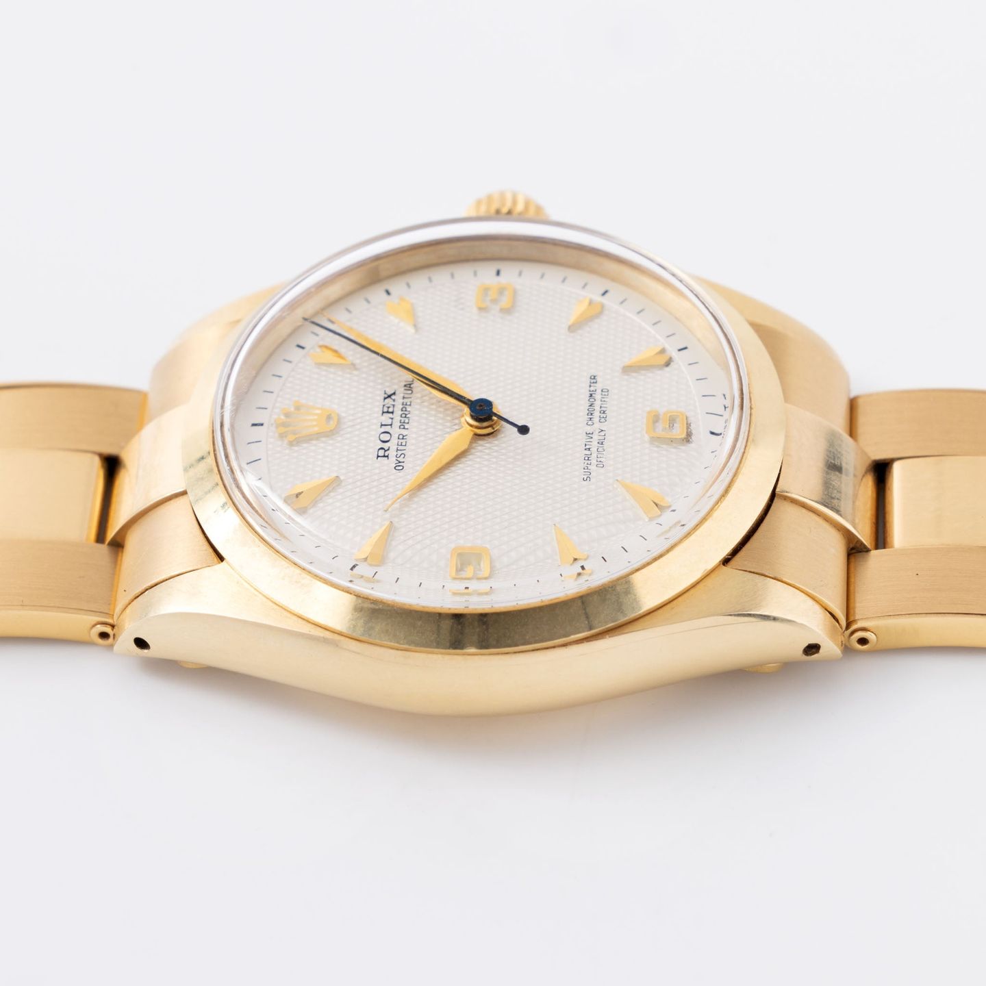 Patek Philippe Pagoda 5500 (1969) - Silver dial 34 mm Yellow Gold case (7/8)