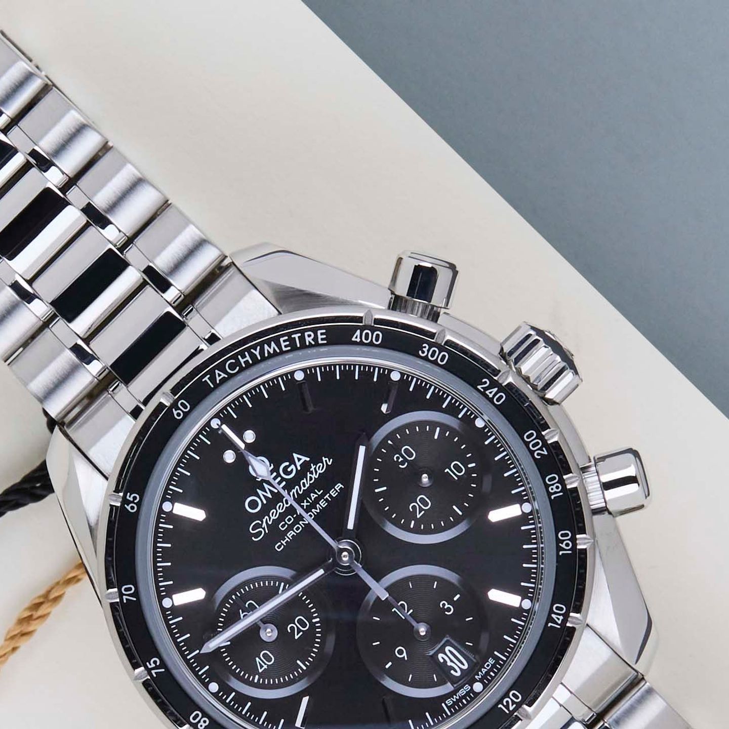 Omega Speedmaster 324.30.38.50.01.001 - (3/8)