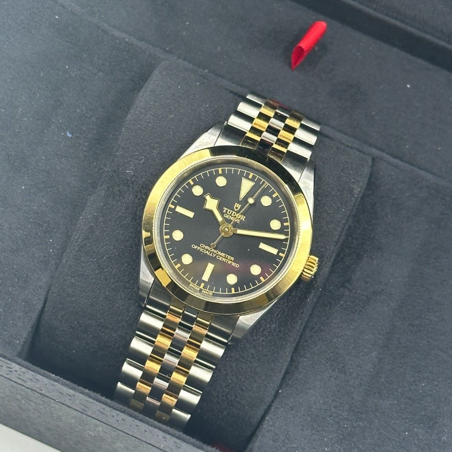 Tudor Black Bay S&G 79663-0001 (2024) - Zwart wijzerplaat 39mm Staal (8/8)