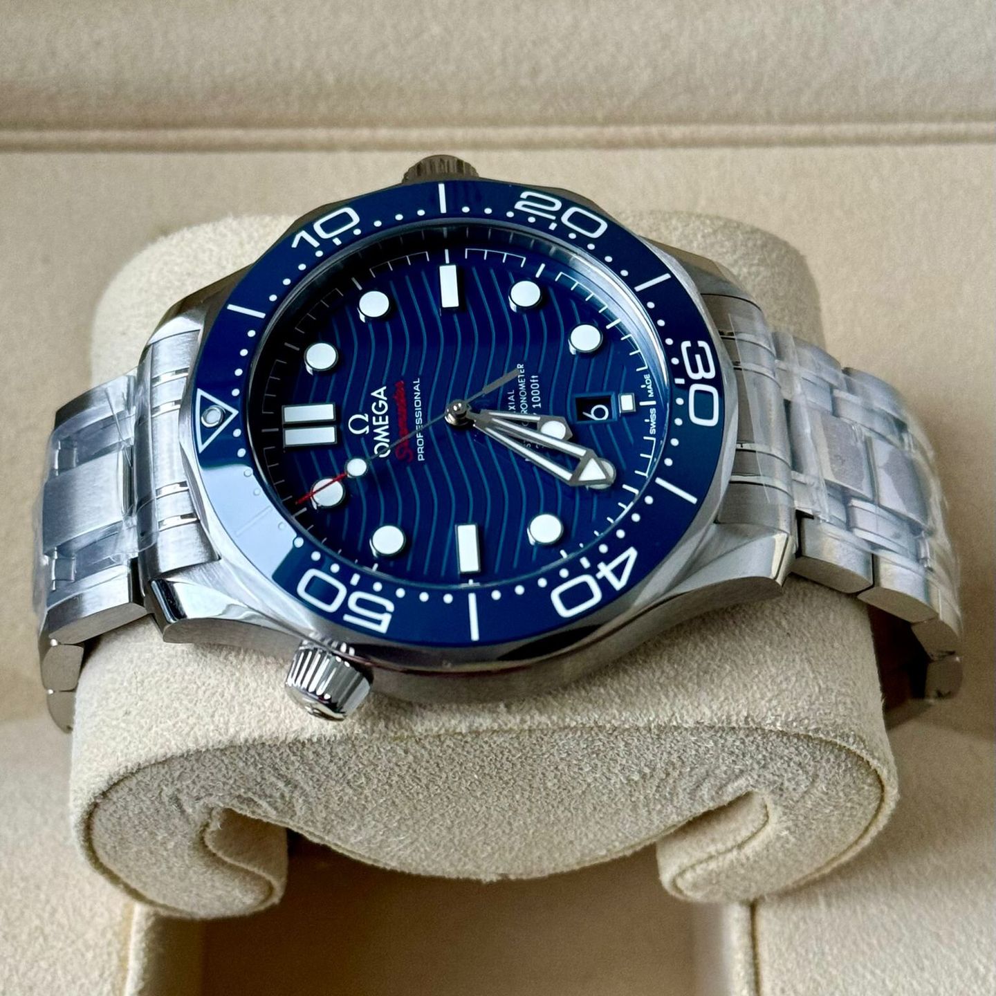 Omega Seamaster Diver 300 M 210.30.42.20.03.001 (2023) - Blue dial 42 mm Steel case (5/7)