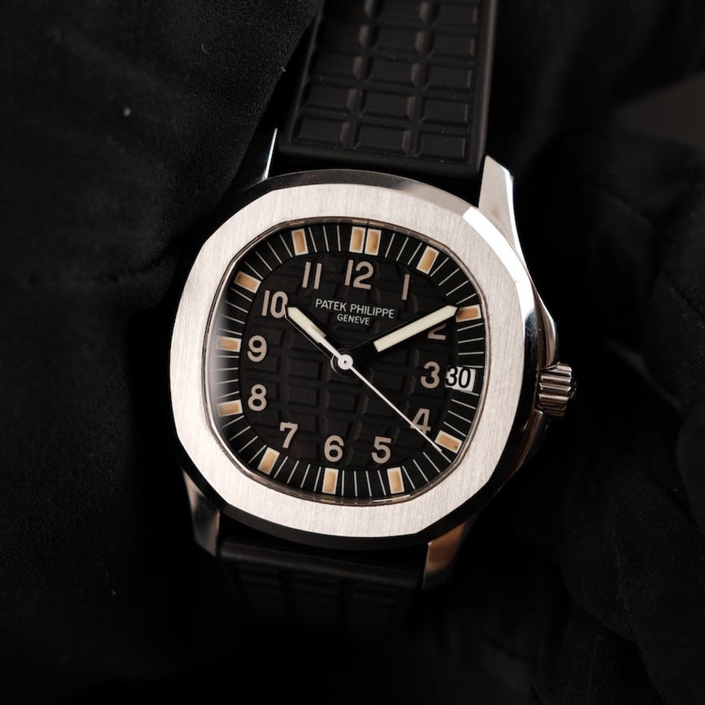 Patek Philippe Aquanaut 5066 (1999) - Black dial 36 mm Steel case (1/8)