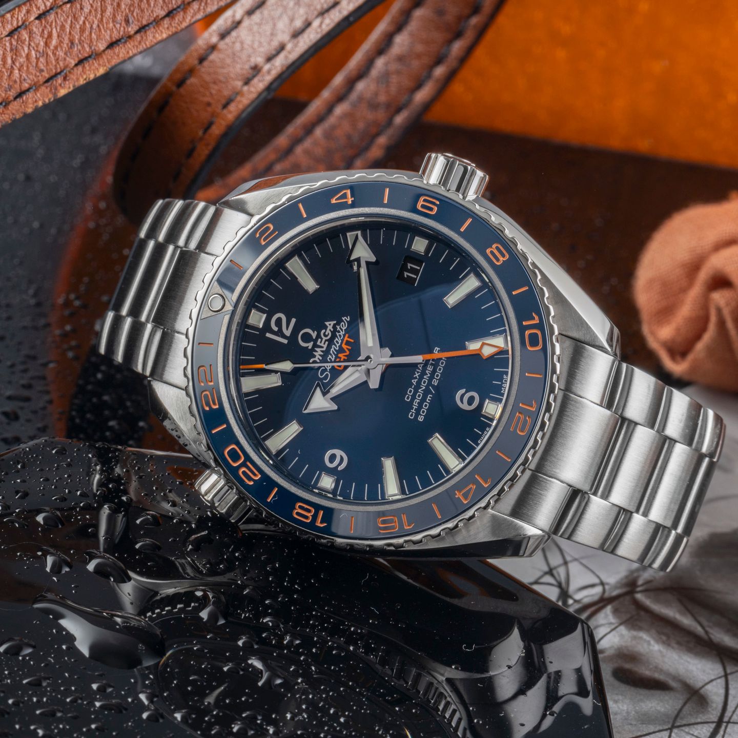 Omega Seamaster Planet Ocean 232.30.44.22.03.001 (Onbekend (willekeurig serienummer)) - Blauw wijzerplaat 44mm Staal (2/8)