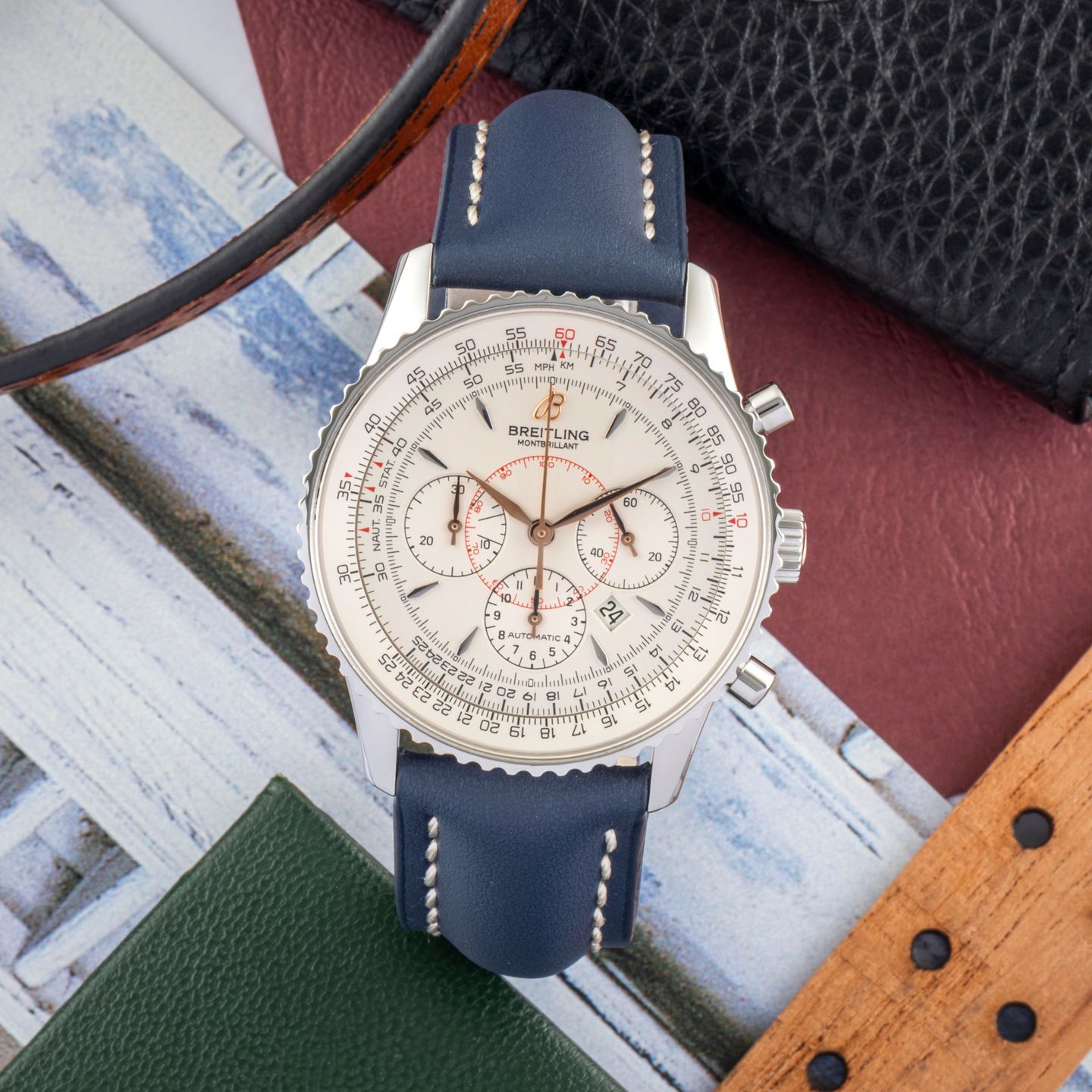 Breitling Montbrillant A41370 (2007) - Silver dial 38 mm Steel case (1/8)