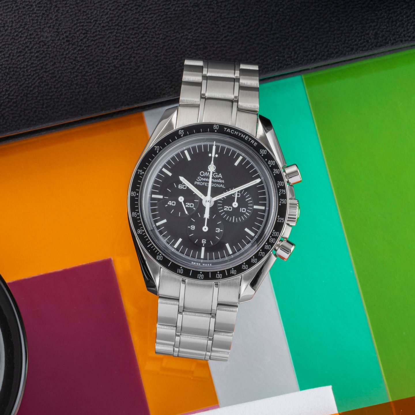 Omega Speedmaster Professional Moonwatch 311.30.42.30.01.005 (2019) - Black dial 42 mm Steel case (1/8)