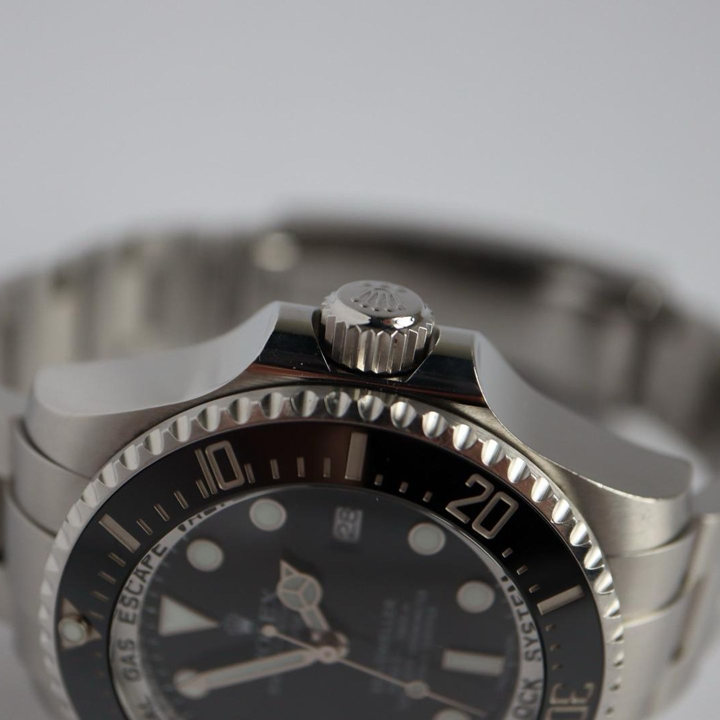 Rolex Sea-Dweller Deepsea 116660 (2017) - Zwart wijzerplaat 44mm Staal (8/8)