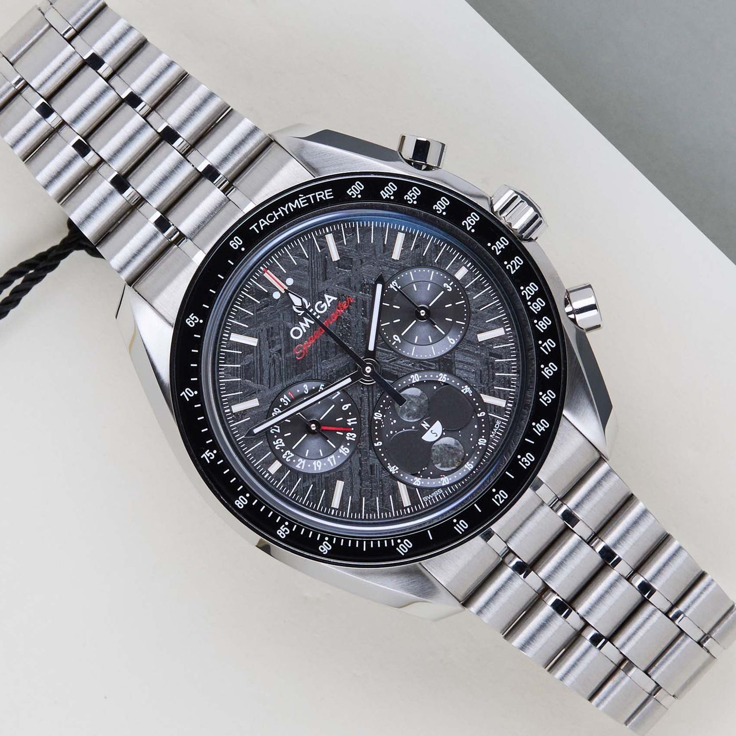 Omega Speedmaster Moonphase 304.30.43.52.01.001 - (1/8)