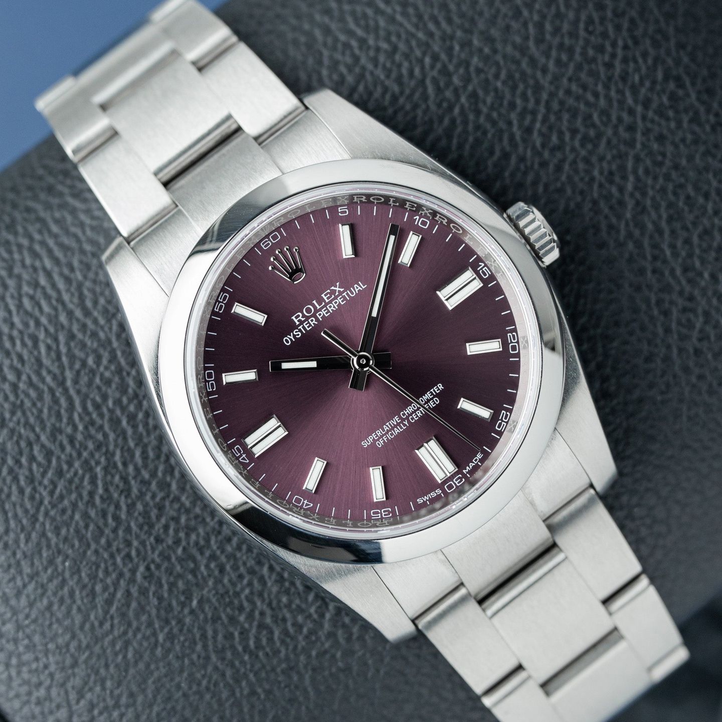 Rolex Oyster Perpetual 36 126000 (2016) - 36 mm Steel case (2/8)