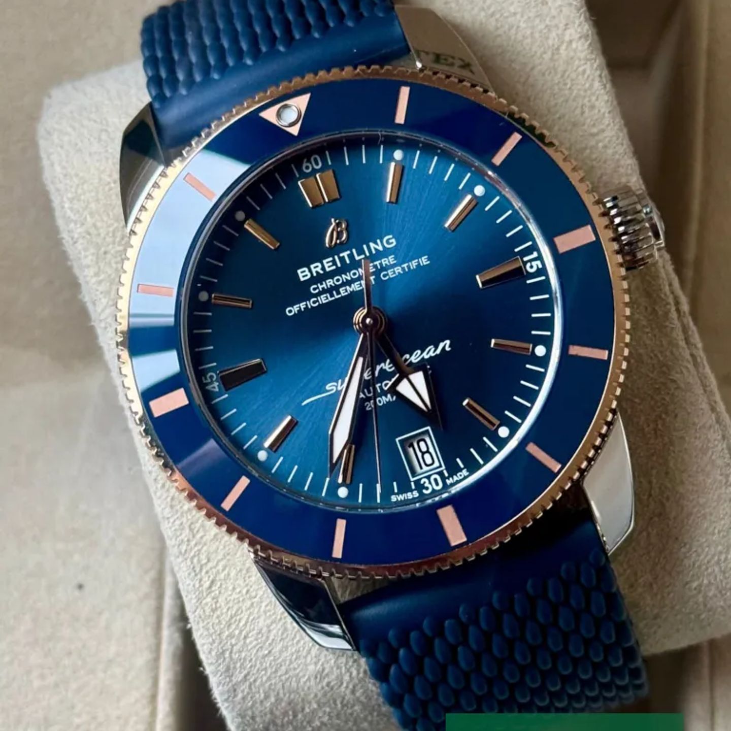 Breitling Superocean Heritage UB2010161C1S1 (2024) - Blauw wijzerplaat 42mm Staal (1/7)