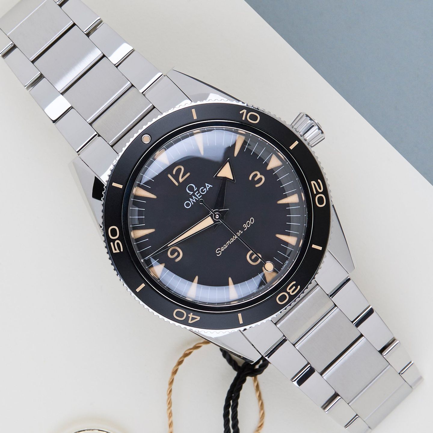 Omega Seamaster 300 234.30.41.21.01.001 - (1/8)