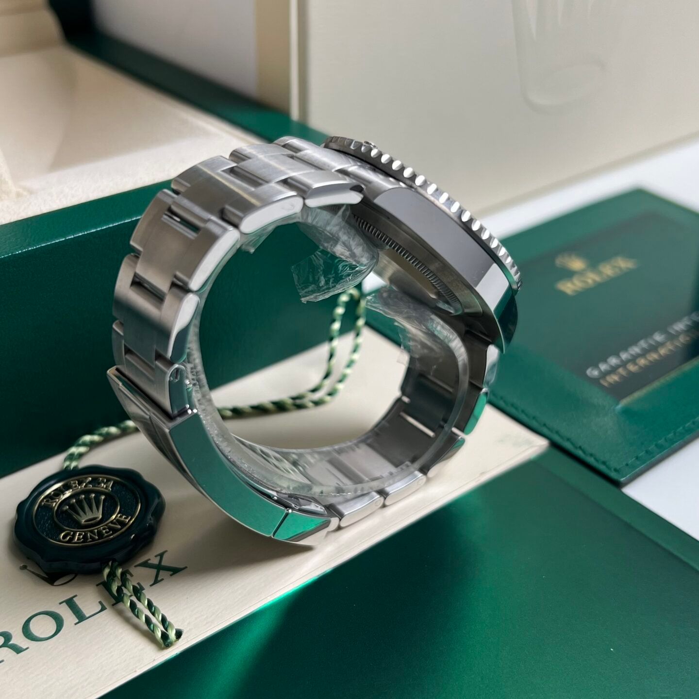 Rolex Submariner No Date 124060 - (6/6)