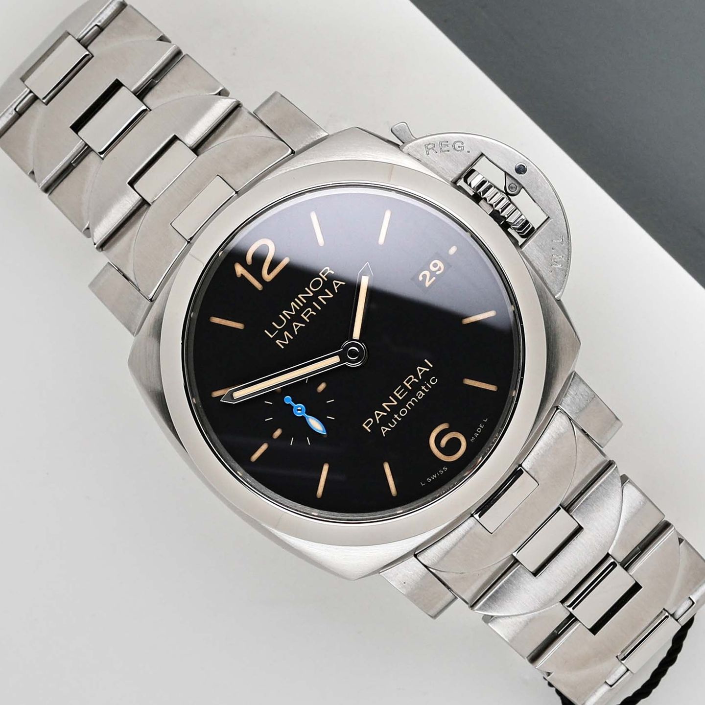 Panerai Luminor Marina 1950 3 Days Automatic PAM00722 (2019) - Zwart wijzerplaat 42mm Staal (1/8)