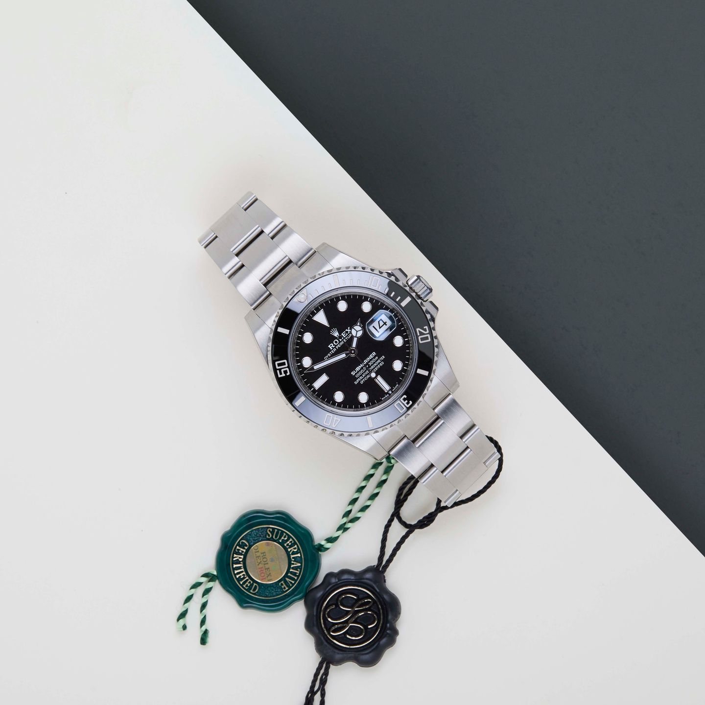 Rolex Submariner Date 126610LN (2021) - Zwart wijzerplaat 41mm Staal (2/8)