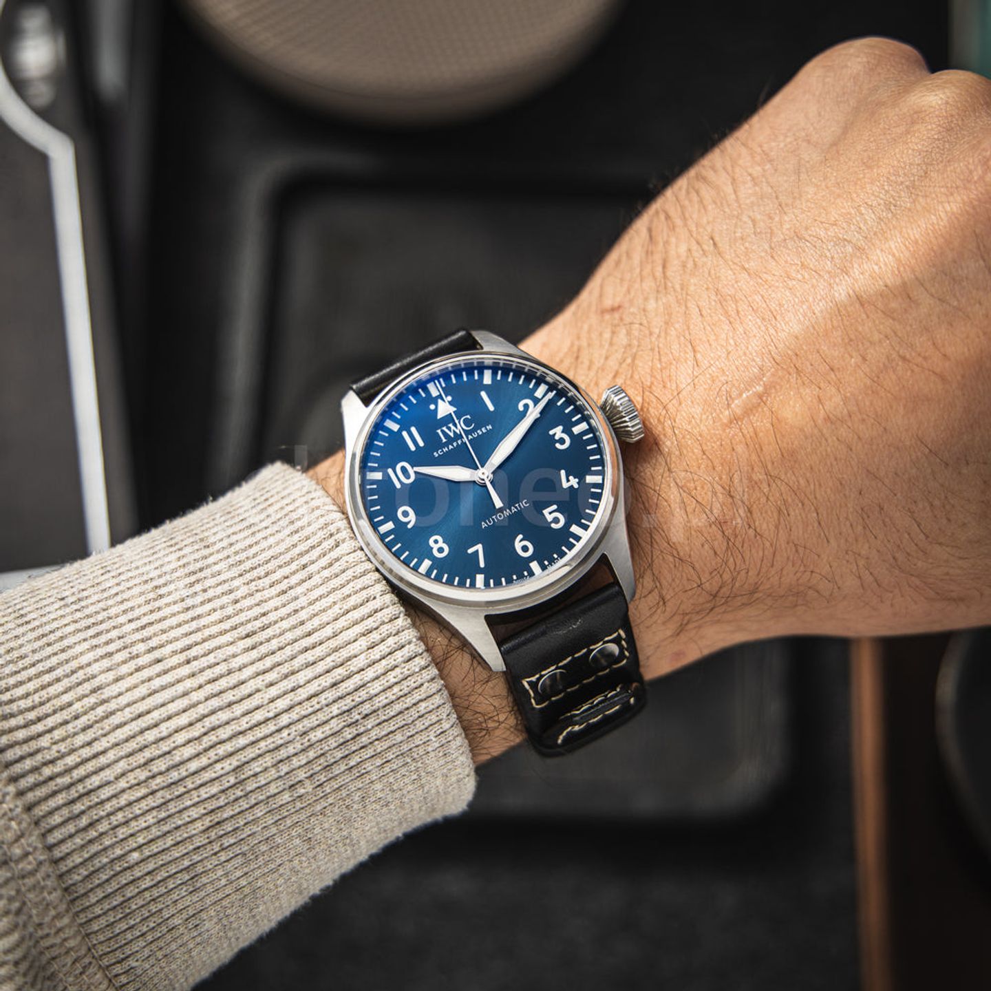 IWC Big Pilot IW329303 (2022) - Blue dial 43 mm Steel case (5/8)