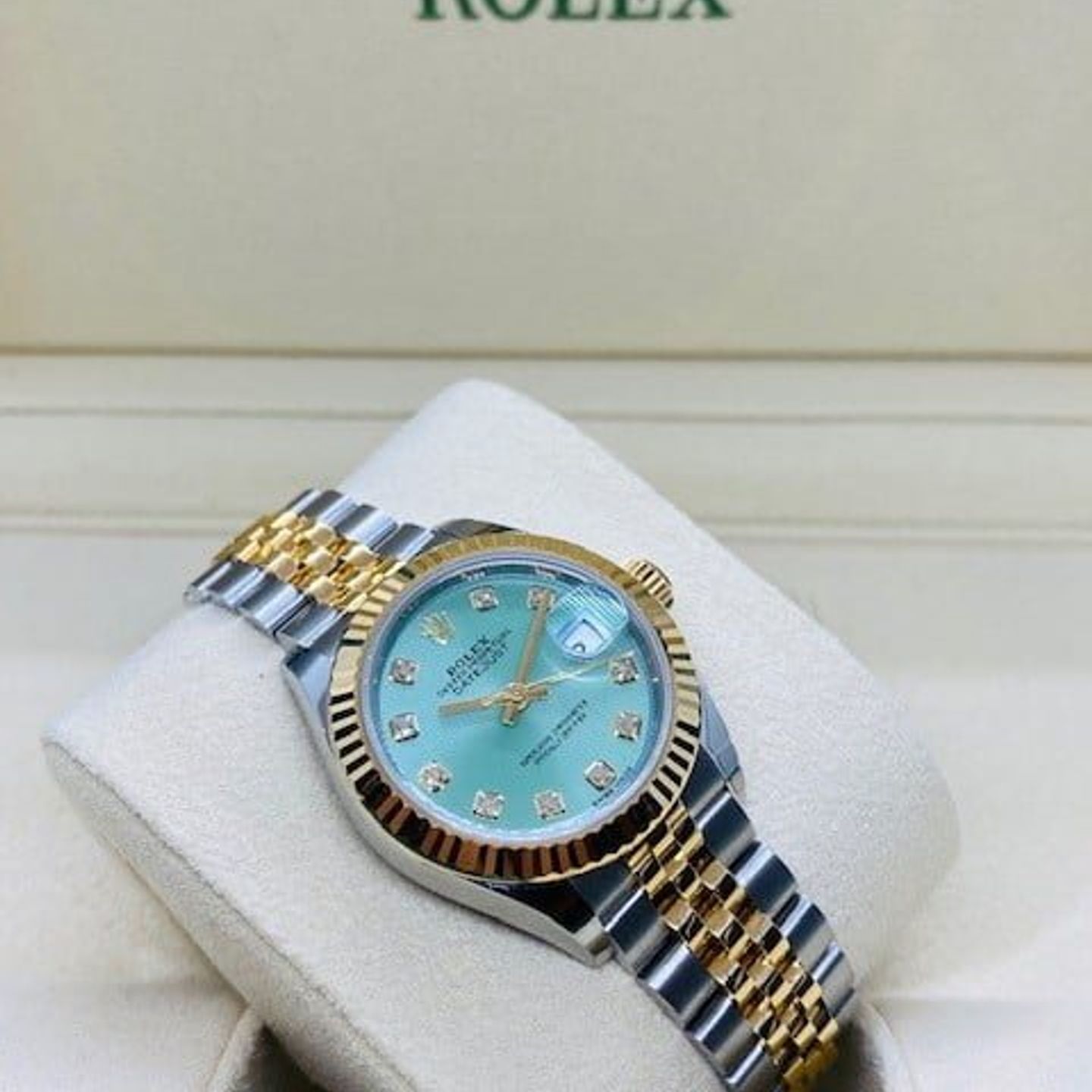 Rolex Lady-Datejust 279173 (2021) - Green dial 28 mm Gold/Steel case (4/8)