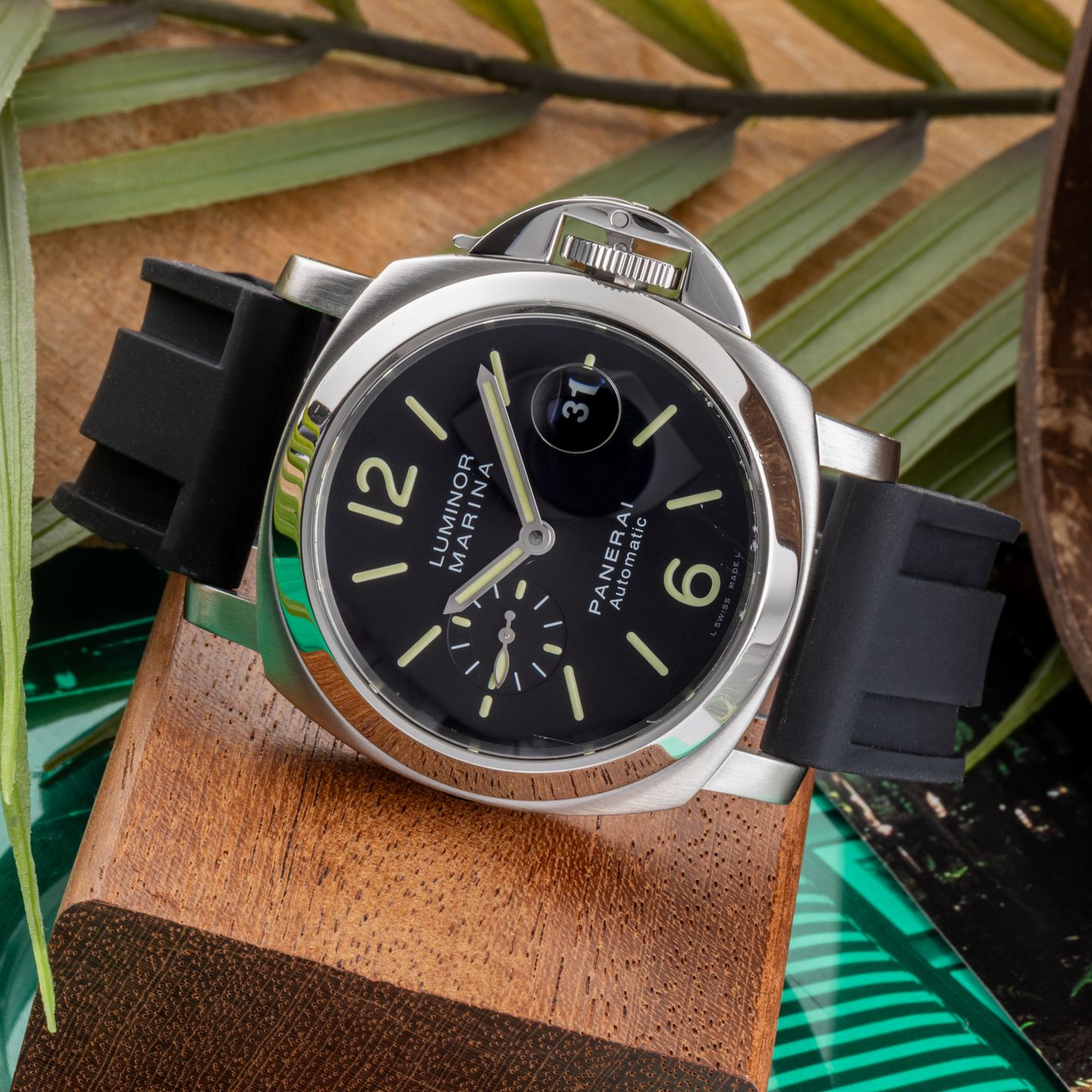 Panerai Luminor Marina Automatic PAM00220 (2007) - Zwart wijzerplaat 44mm Staal (2/8)