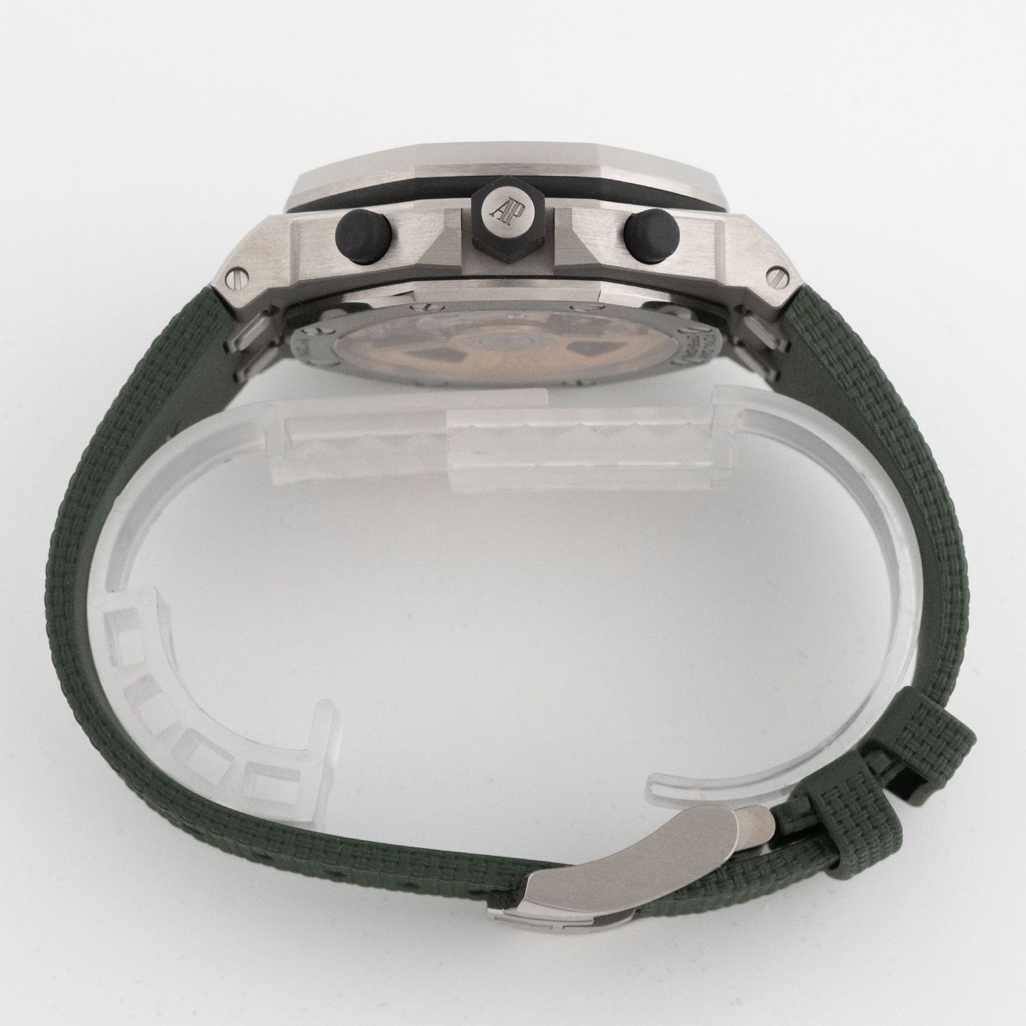 Audemars Piguet Royal Oak Offshore 26238TI.OO.A056CA.01 (2021) - Green dial 42 mm Titanium case (4/8)